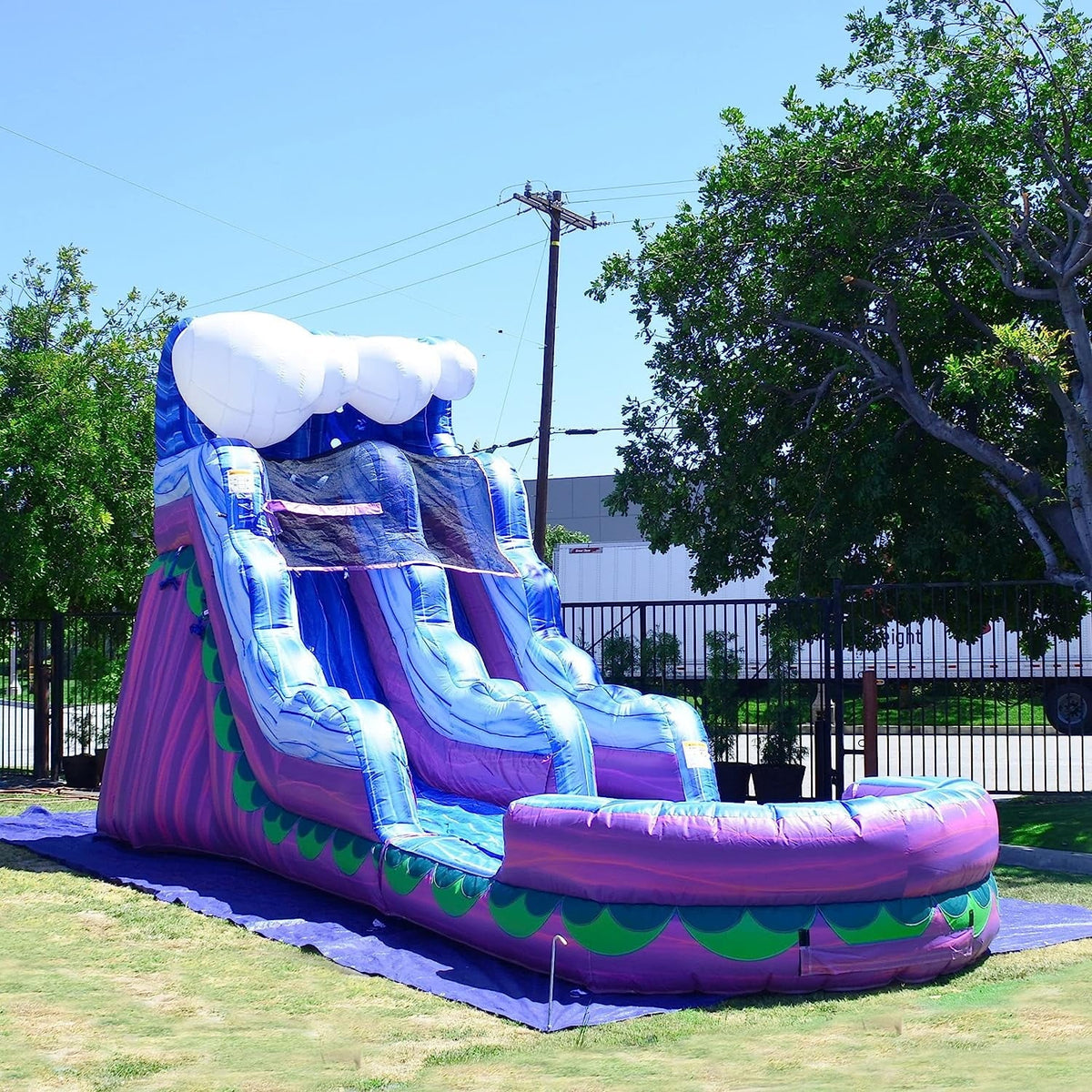 Commercial Grade Inflatable Water Slide with Splash Pool R42509