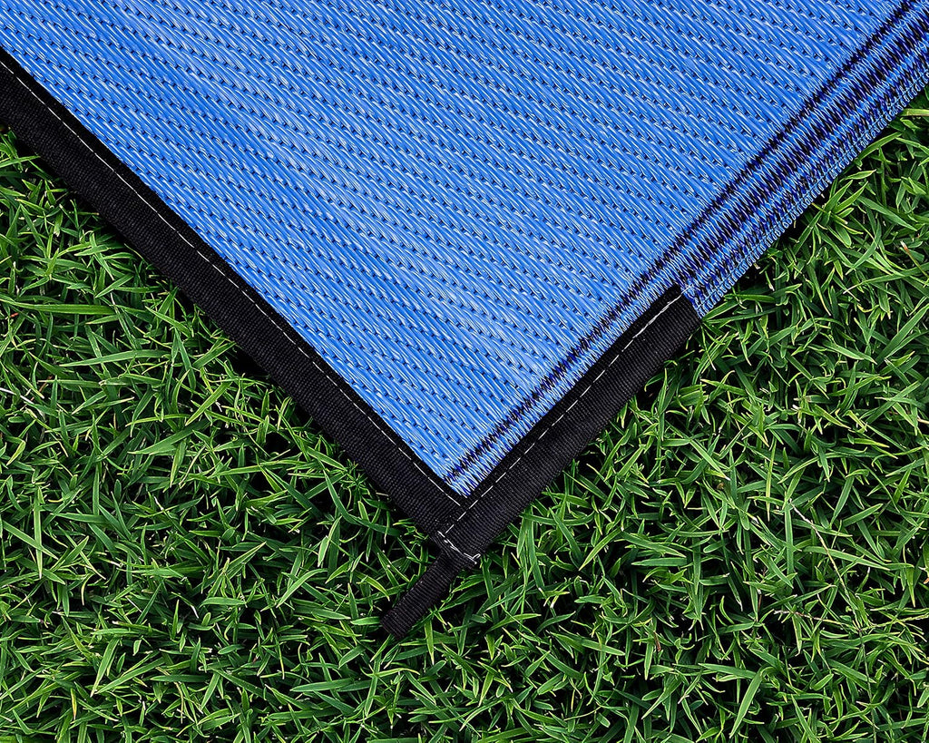 Large Reversible Outdoor Patio Mat (9' x 12', Lattice Blue Design) B76619