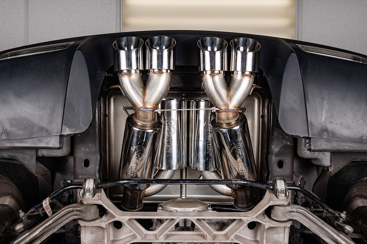 Exhaust System Kit B870258