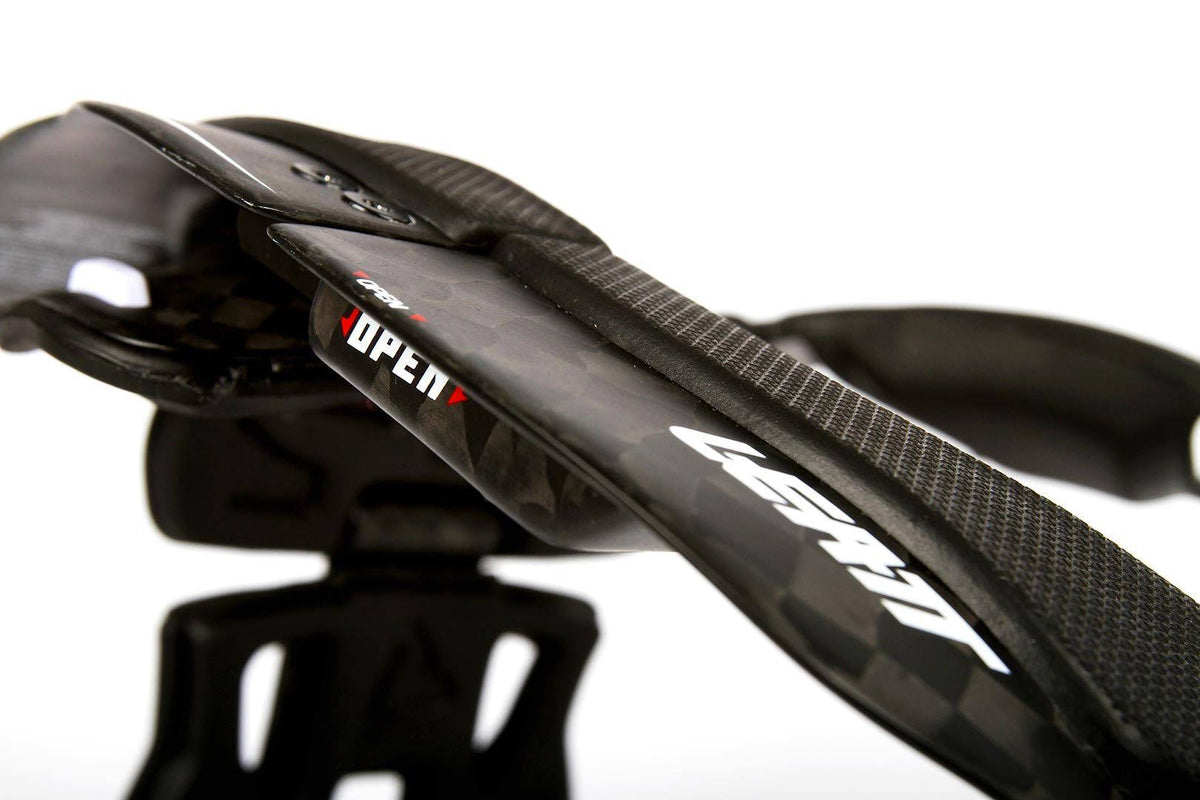 Carbon Black Neck Brace U571
