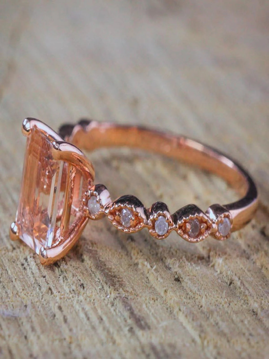 1.25 Carat Peach Pink Morganite and Diamond Engagement Ring in 10k Rose Gold Y564274