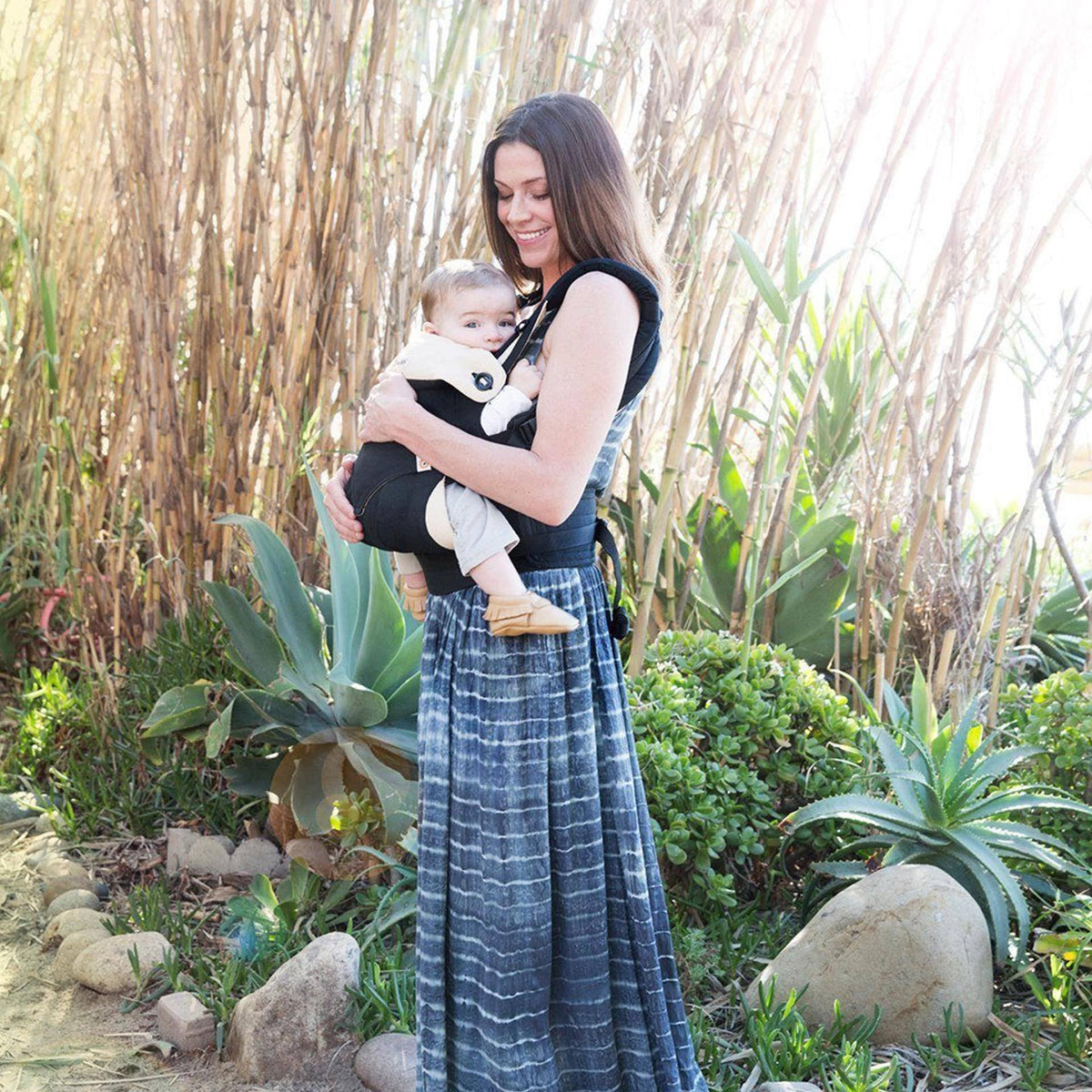 Black/Camel Baby Carrier Q30746