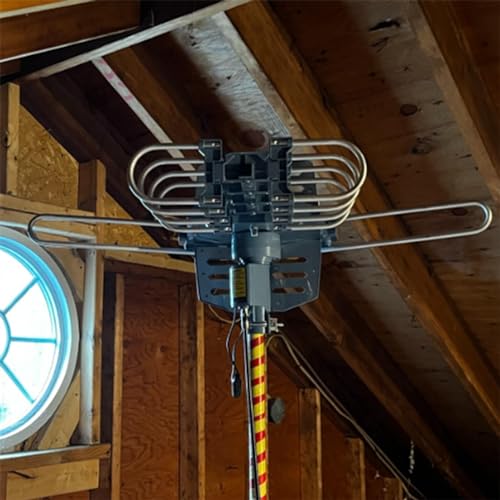 Outdoor TV Antenna, Long Range, 360° Rotation, 4K 1080P VHF UHF, with Remote and 40ft RG6 Coax Cable A768048