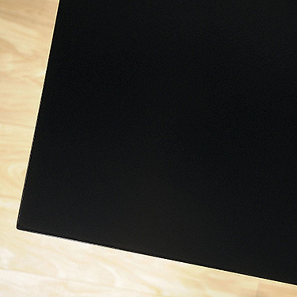 Black Accent Curio Cabinet P851