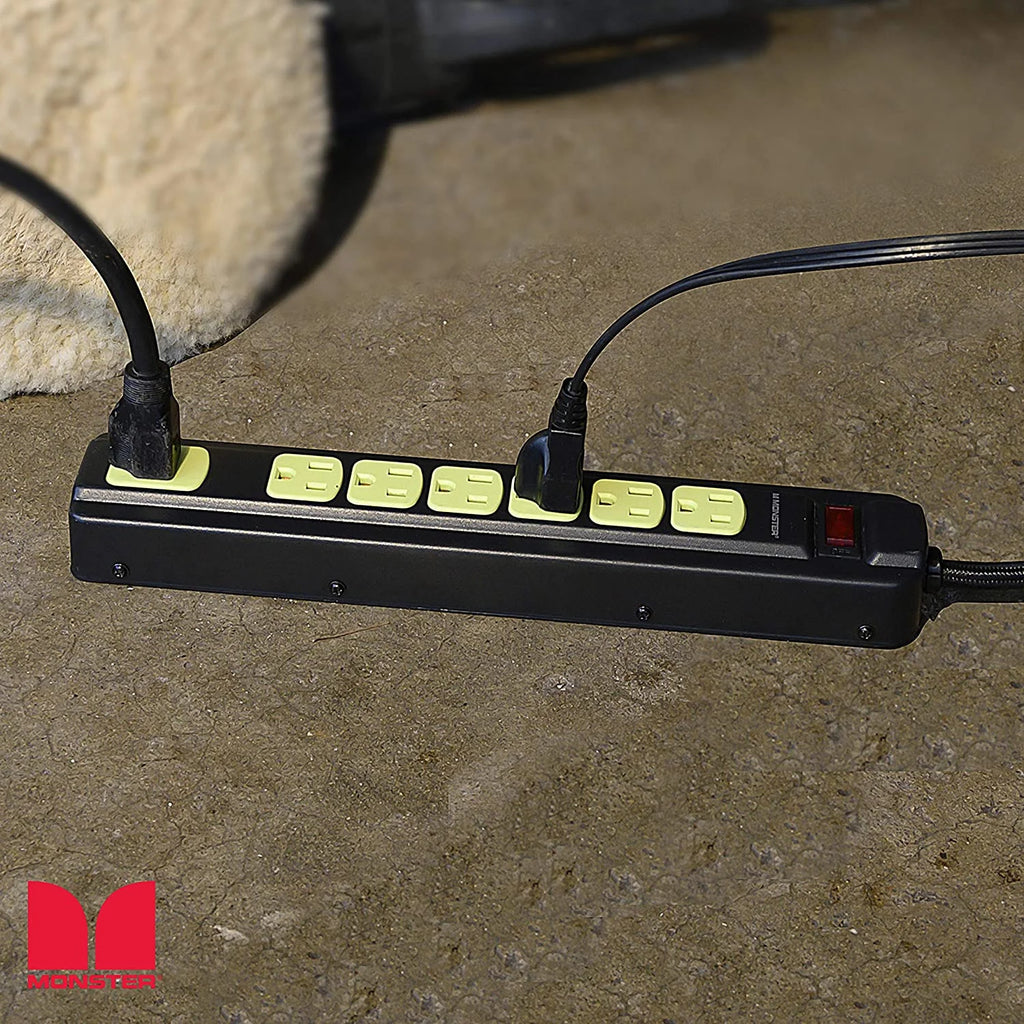 7 Plug-In Surge Protector Power Strip S332567