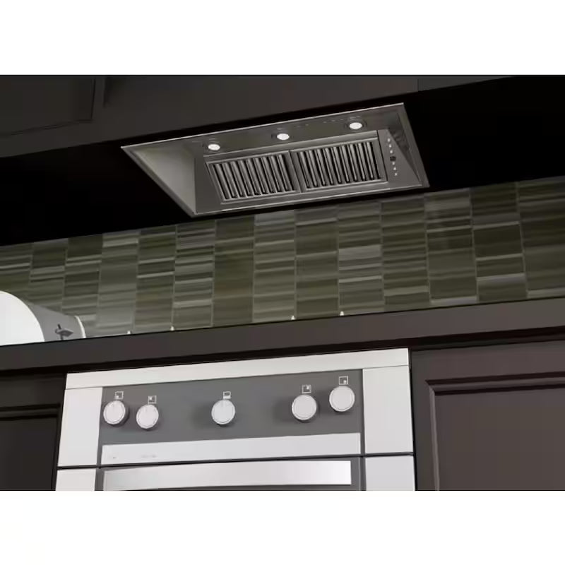 700 CFM Stainless Steel Ducted Range Hood Insert X7306