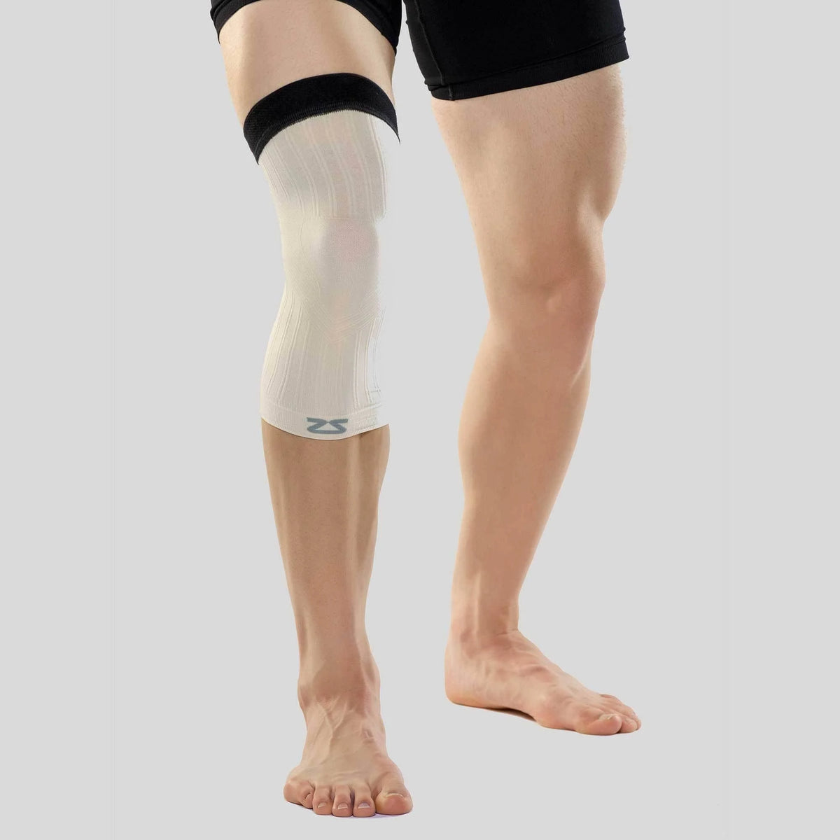 Compression Knee Sleeve in 2 Sleeves Blue K76203