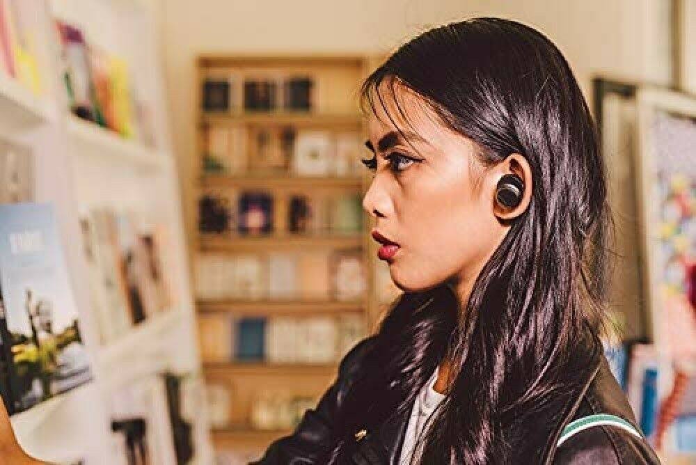 Black Wireless In-Ear Headphones F764