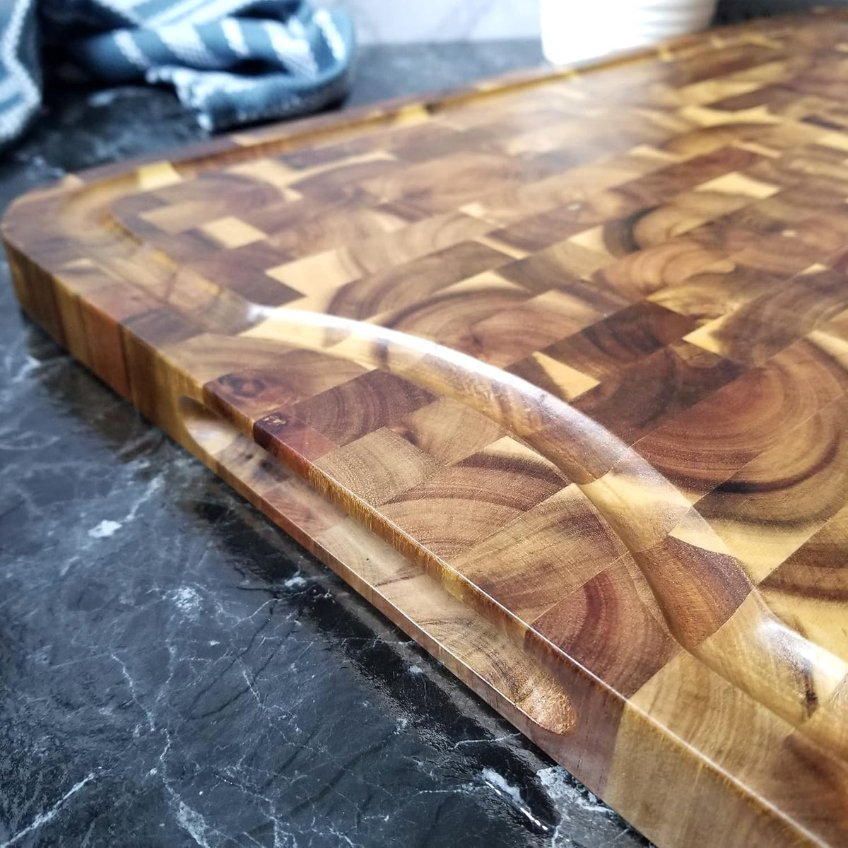 Acacia End Grain Cutting Board with Juice Groove, 24" x 16" x 1" R734