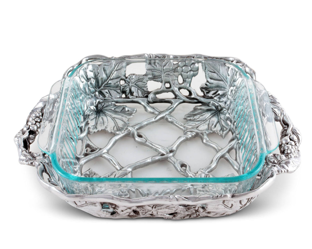 Grape Casserole with 2 Quart Pyrex Y708564