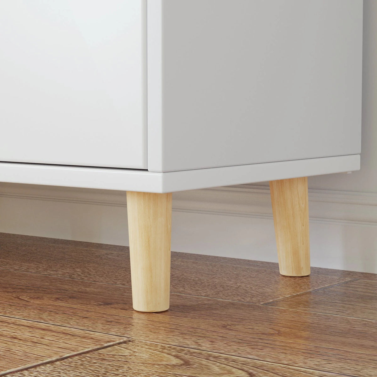 White 6 Drawer Wood Dresser X237