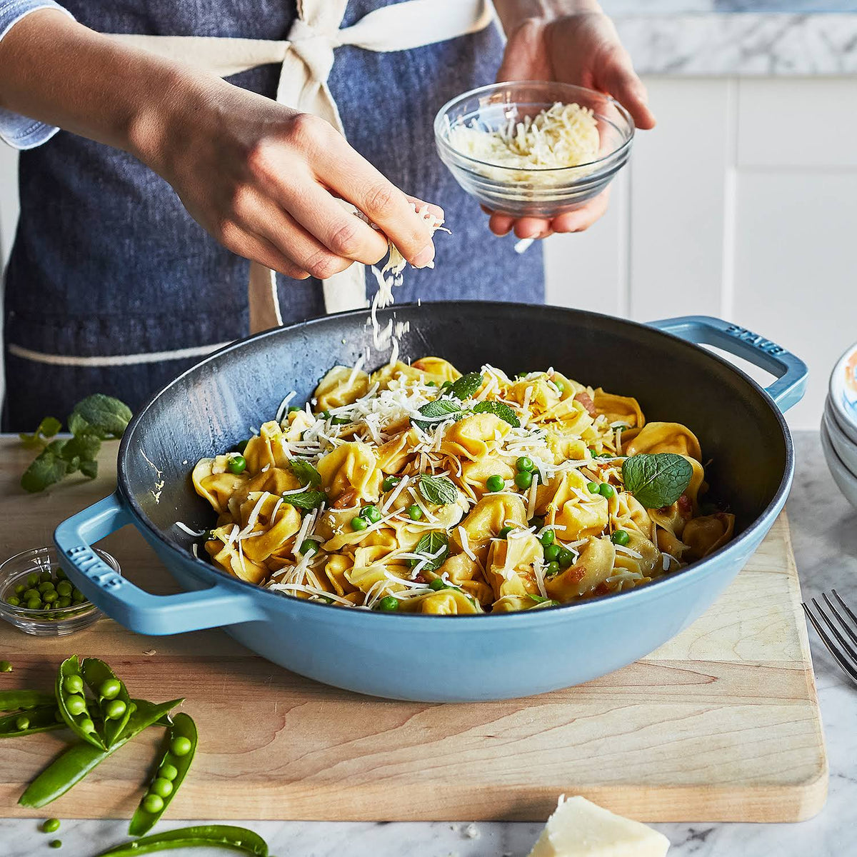 Dark Blue Cast Iron 4.5-qt Pan S25100