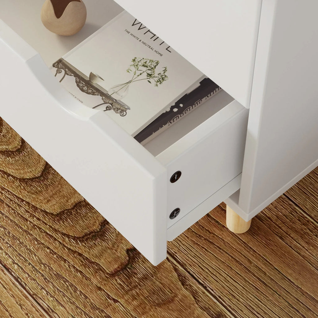 White 6 Drawer Wood Dresser X237