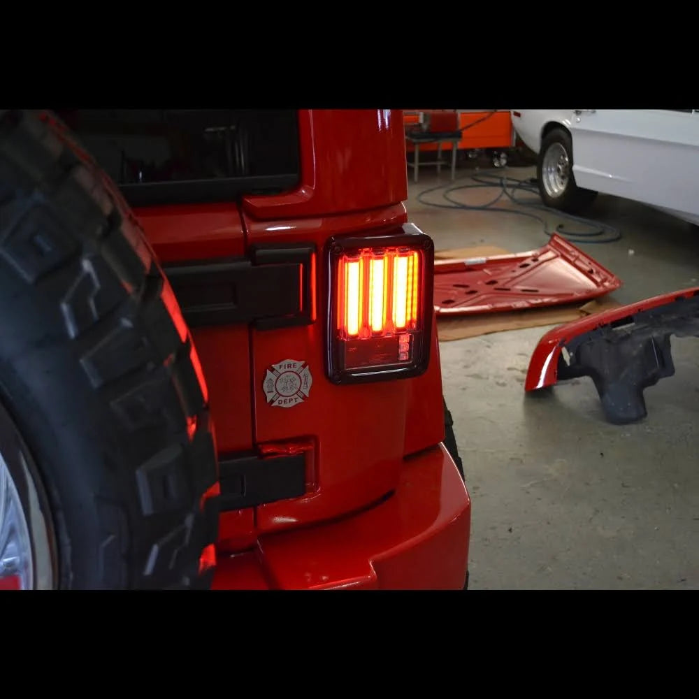Clear Lens Tail Lights LED Q834